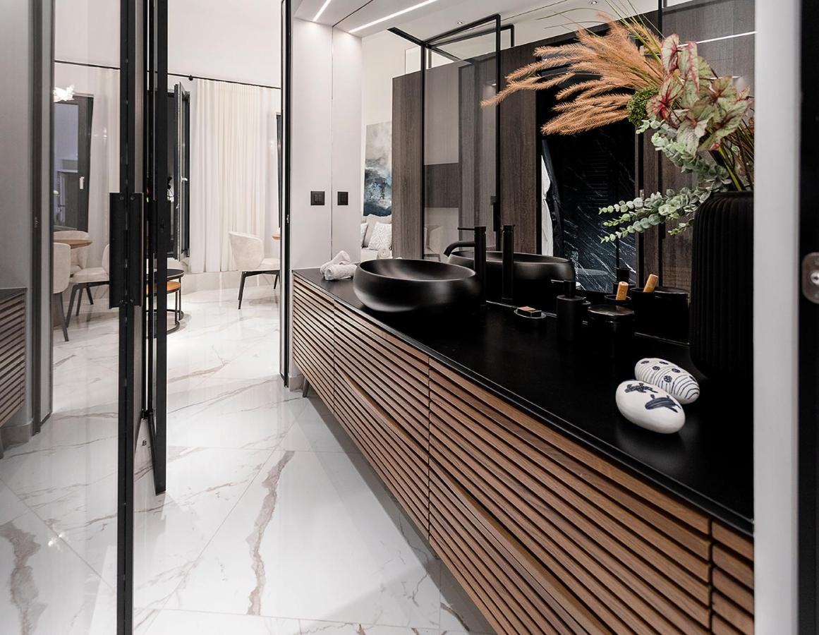 Maison 36 Villa In The Center Of Psyri เอเธนส์ ภายนอก รูปภาพ